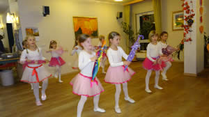 Heißer Sommer mit den Little Dolls