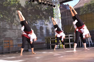 Unsere Jazz-und Modern Dance Formation Jenatürlich